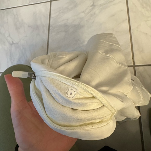 NWOT Lululemon pace rival skirt - Picture 2 of 3